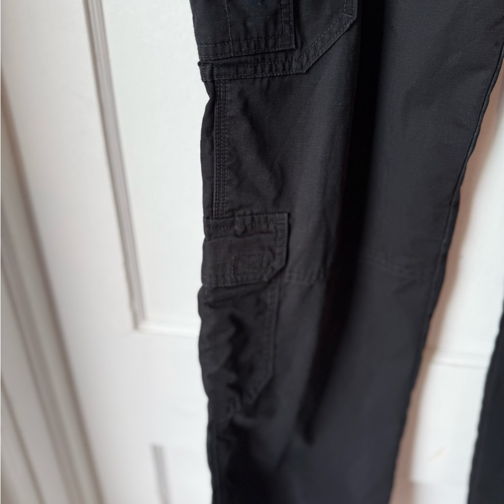 5.11 Tactical Women’s black Cargo Pants. Size 14L EUC - Picture 3 of 10